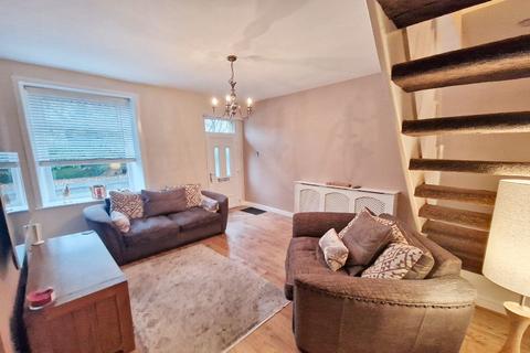 2 bedroom terraced house for sale, Burnley Road, Rossendale BB4