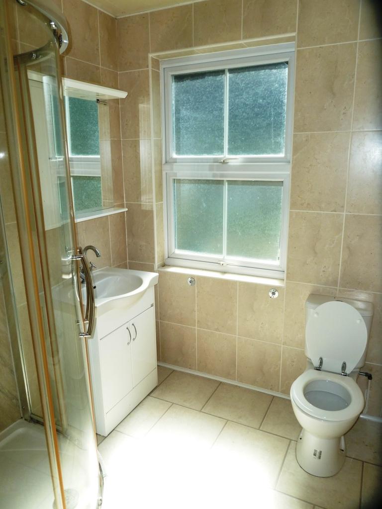 First floor apartaent shower room