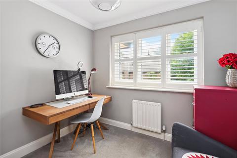 2 Uplands Drive, Oxshott, Leatherhead, KT22 0JD