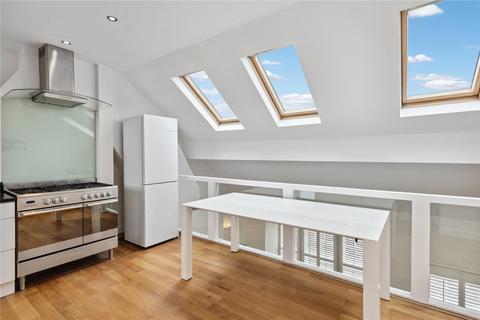 3 bedroom apartment for sale, Gayville Road, London, SW11