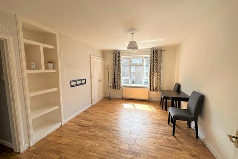 1 bedroom flat to rent, Balcarres Terrace, Dundee, DD4