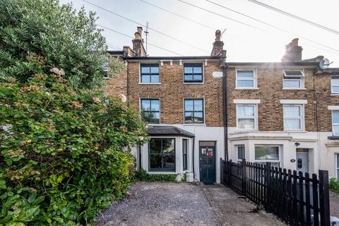 3 bedroom house for sale, Faversham Road, Catford, London, SE6