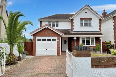 4 bedroom detached house for sale, Sea Road, Abergele, LL22 7LU