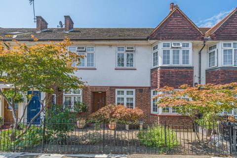 116 Tilehurst Road, London, SW18 3EY