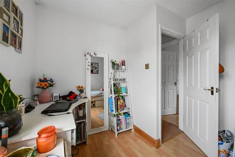 15 Marston Beck, Springfield, Chelmsford, CM2 6RL