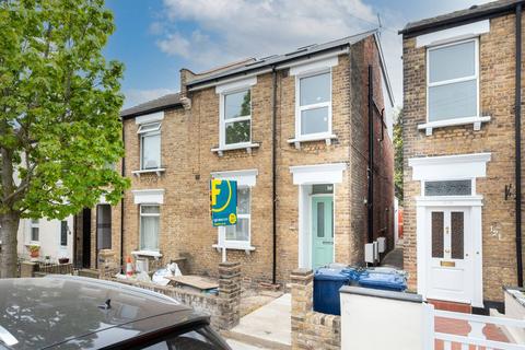 3 bedroom flat for sale, Wells House Road, North Acton, London, NW10