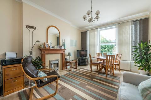 2 bedroom flat for sale, Holland Road, Holland Park, London, W14