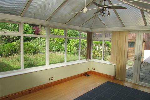 3 bedroom detached bungalow for sale, 7 Hawthorn Close