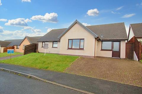 3 bedroom detached bungalow for sale, 7 Hawthorn Close