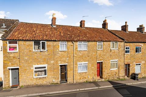 3 bedroom terraced house for sale, Silver Street, Ilminster, Somerset, TA19