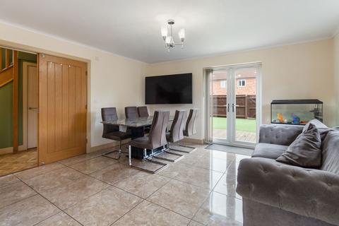 4 bedroom detached house for sale, Edinburgh Way, Grimsby DN33