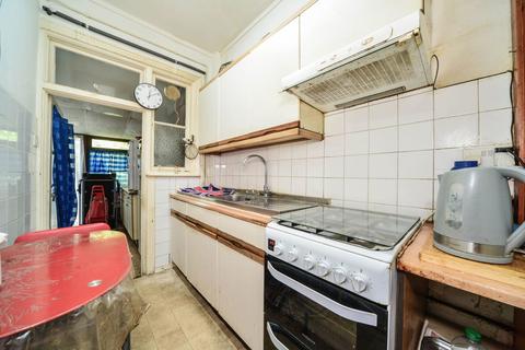 3 bedroom terraced house for sale, Deal Road, London SW17