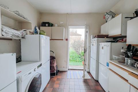 56 Waddon Road, Croydon, CR0 4JD
