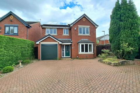 4 bedroom detached house for sale, Lilac Court, Congleton CW12