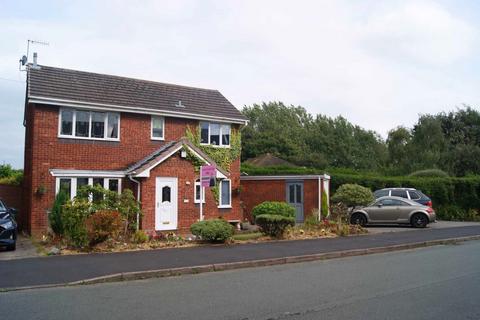 4 bedroom detached house for sale, Chesterwood Road, Stoke-on-trent ST6