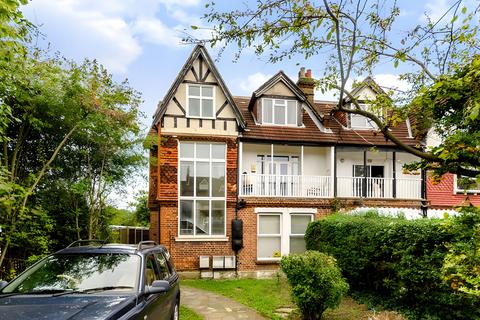 1 bedroom flat for sale, Auckland Road, London SE19