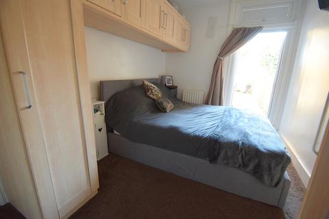 1 bedroom maisonette for sale, Alma Road, Eton Wick, Berkshire, SL4