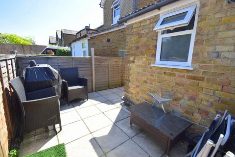 1 bedroom maisonette for sale, Alma Road, Eton Wick, Berkshire, SL4