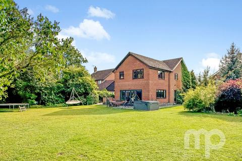 5 bedroom detached house for sale, Beechwood Court, Wymondham NR18