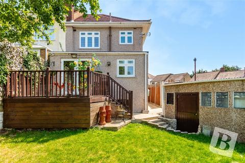 6 Silvermere Avenue, Romford, RM5 2QA