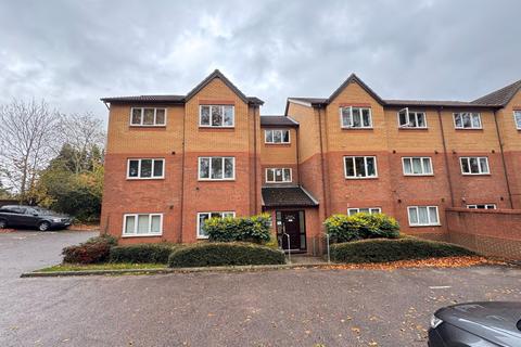 undefined, Simpson Close, Luton