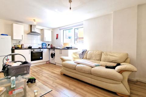 1 bedroom flat for sale, MILLINERS WAY, LU3