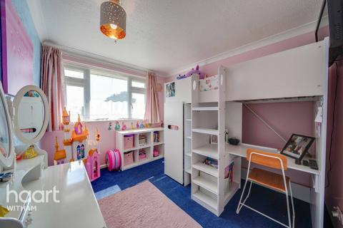 25 Bryony Close, Witham, CM8 2XE