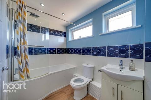 25 Bryony Close, Witham, CM8 2XE