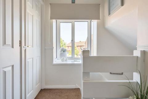 3 bedroom end of terrace house for sale, Kidlington,  Oxfordshire,  OX5