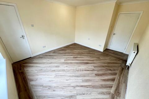 17b Kings Road, Beith, KA15 2BQ