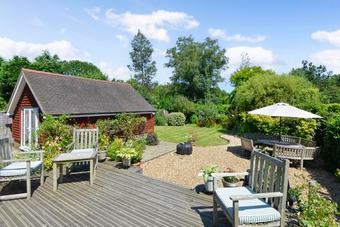 Graysbrook Combe Lane, Wormley, Godalming, GU8 5SX