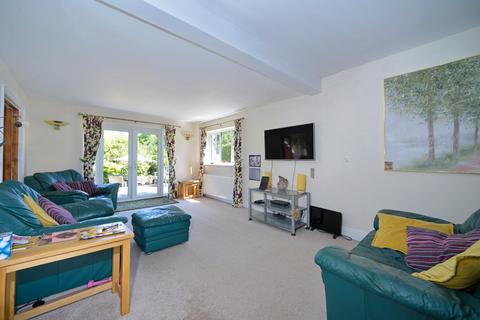 Graysbrook Combe Lane, Wormley, Godalming, GU8 5SX