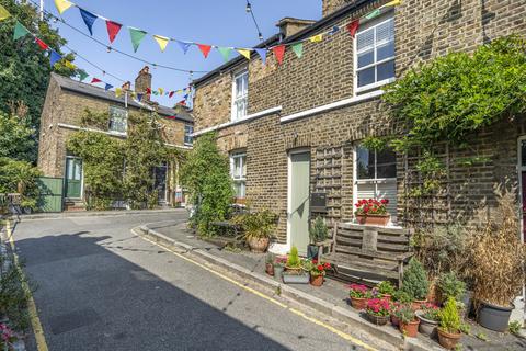 2 bedroom end of terrace house for sale, Trinity Grove, Greenwich