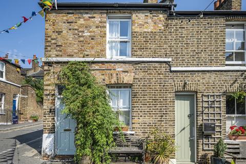 2 bedroom end of terrace house for sale, Trinity Grove, Greenwich