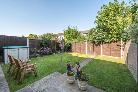 91 Ashbourne, Bracknell, RG12 8SH
