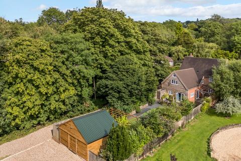 4 bedroom detached house for sale, Mill Lane, Reading RG7