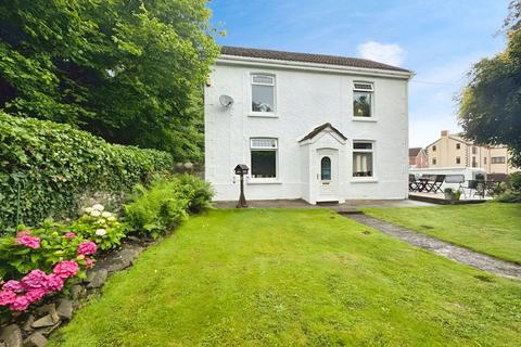 4 bedroom detached house for sale, The Bryn, Pontllanfraith, Blackwood, NP12 2HD