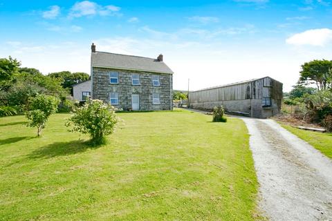 undefined, Tresowes Hill, Helston TR13