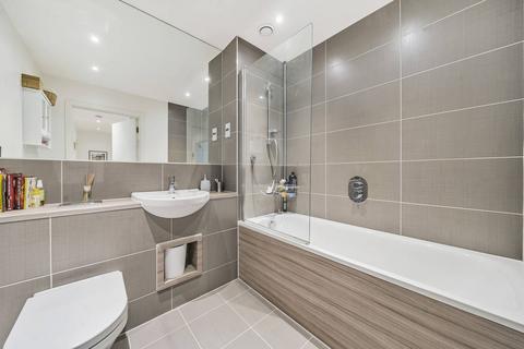 2 bedroom flat for sale, Rosenburg Road, Acton, London, W3