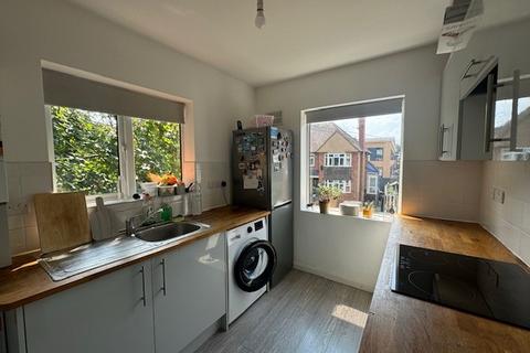 2 bedroom maisonette to rent, Blakeney Court, Maidenhead SL6