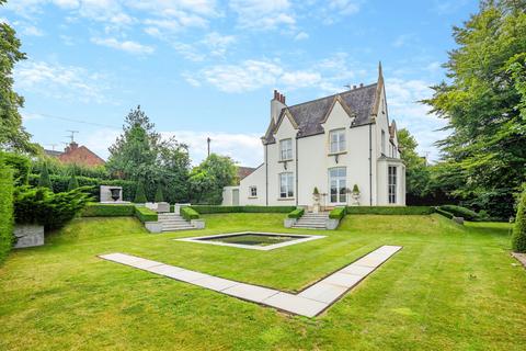 4 bedroom detached house for sale, Chester CH4