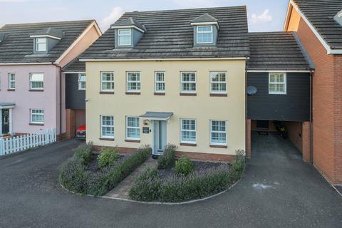 7 bedroom detached house for sale, Feather Close, Braintree, Essex