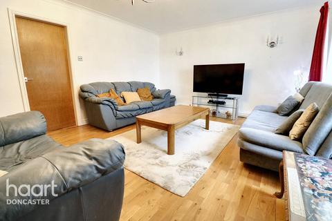 117 Stoops Lane, Bessacarr, Doncaster, DN4 7RS