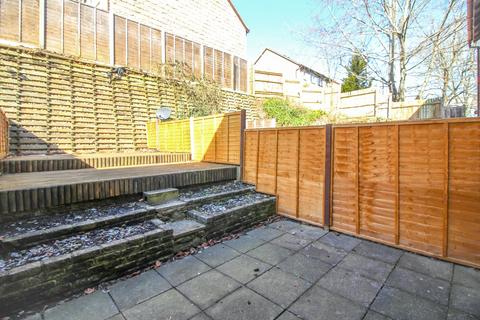 32 Upper Whatcombe, Frome, BA11 3SE