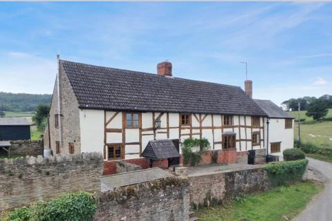 5 bedroom detached house to rent, Twyford,  Hereford,  HR2