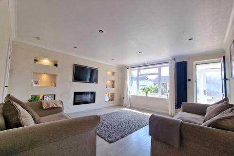 undefined, Lovat Close, Harleston