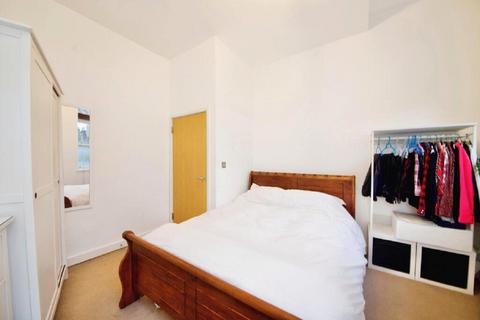 1 bedroom flat for sale, Century Apartments, Kilburn