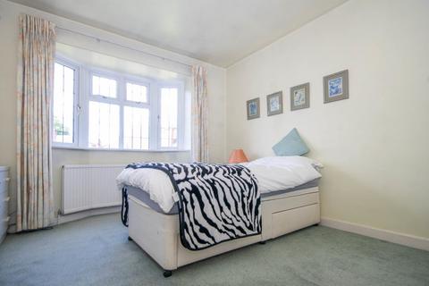 3 bedroom semi-detached house for sale, Eastcote Road, Pinner HA5