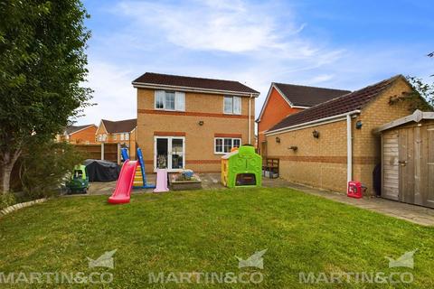 4 bedroom detached house for sale, Highfield Close , Doncaster