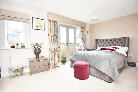 14 Beech Close, Harrogate, HG2 0FE